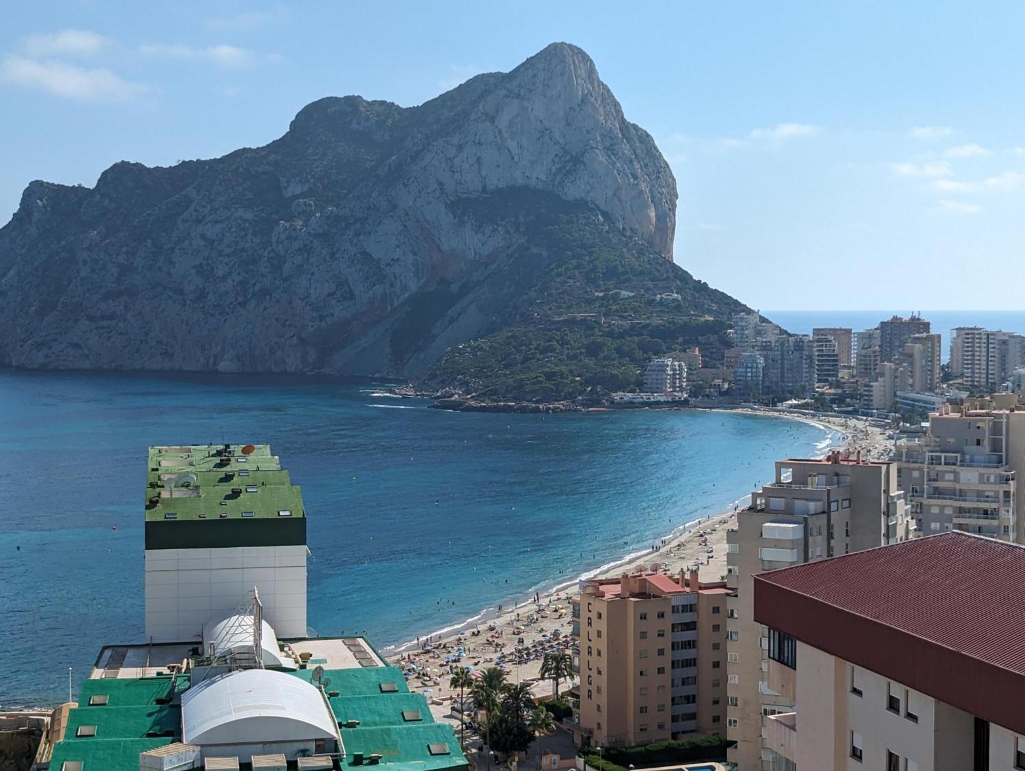 100 M From Fossa Beach In Calpe Exterior photo